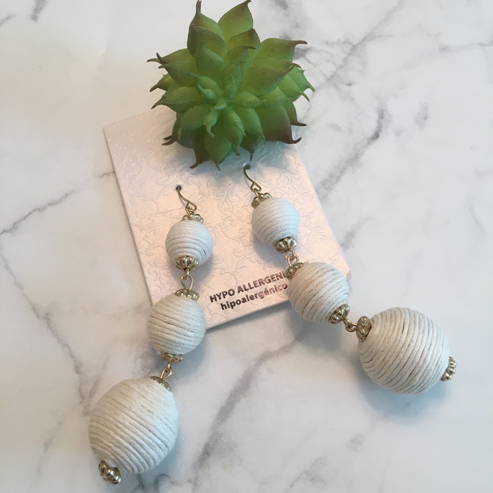 Boutique • Bo Chic woven dangle earring